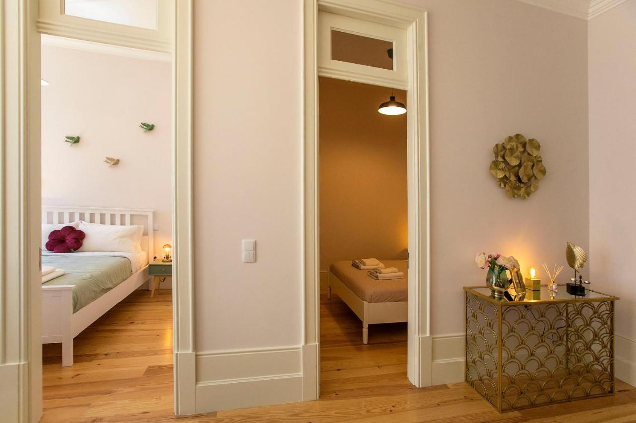 Lovelystay - 2Br Flat With Ac In Duque De Loule Порто Екстериор снимка
